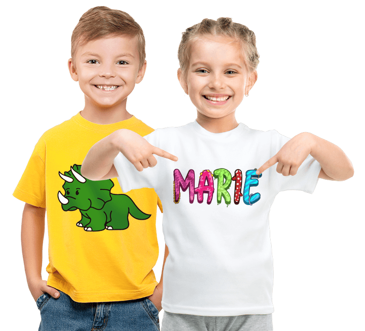 Kinder T-shirt zelf ontwerpen - Meisje en jongen in bedrukte T-shirts met een cool ontwerp
